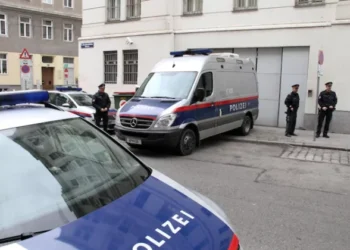 অস্ট্রিয়ায় এক আইএস বন্দী আত্মহত্যা করেছে